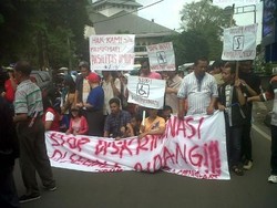 Tunanetra di Bandung Desak Ridwan Kamil Jalankan Perda Disabilitas