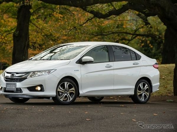 Sedan Irit Honda Grace