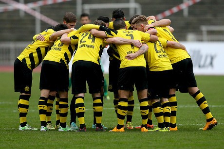 Dortmund dan Opera Sabun