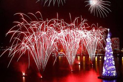 Pohon Natal Apung Terbesar di Dunia Ada di Brasil