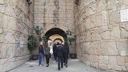 Kastil, Olimpiade & Aneka Gedung Keren di Barcelona