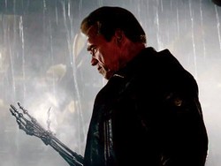 Arnold Kembali sebagai T-1000 di Teaser Trailer Terminator Genisys