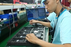 Vendor Global pun Pakai Desain Ponsel asal Indonesia