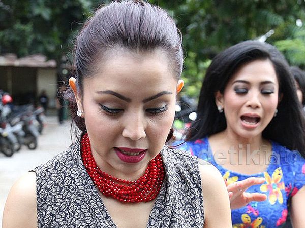 Mayangsari Dikejar-kejar Kak Rose