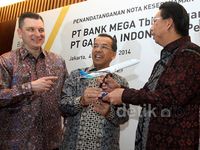 Bank Mega dan Garuda Indonesia Jalin Kerjasama