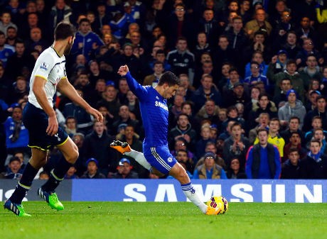 Gol Hazard Jadi Kunci Kemenangan Si Biru