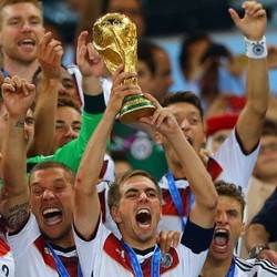 Lahm Tak Berencana Comeback ke Timnas Jerman