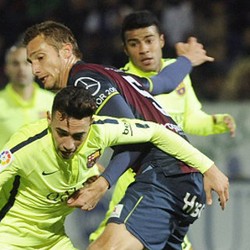 Barca Hantam Huesca 4-0