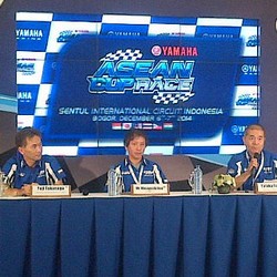 60 Pebalap Adu Cepat di Sentul, Dimeriahkan Lorenzo & Espargaro