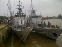 Tiba di Anambas, KRI Barakuda dan Todak akan Ledakkan 3 Kapal Ikan Vietnam