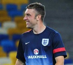 Rickie Lambert Ingin Gerrard Bertahan di Liverpool