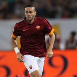 Sadar dan Mampu Berinteraksi, Castan Tinggalkan ICU