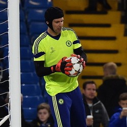 Cech Tak Akan Tinggalkan Chelsea di Bursa Transfer Januari