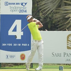 Hari Kedua Ditunda karena Hujan, Khrongpha Sementara Teratas