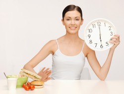 Ingin Cepat Turun Berat Badan? Coba Terapkan Pola Makan 12 Jam