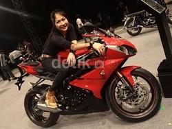 Motor Triumph yang Beli di IU Bisa Servis di Bengkel Resmi