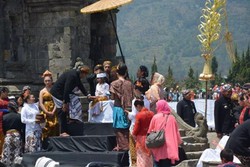 Dieng Culture Festival, Uniknya Ruwatan Anak Gimbal