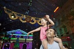 Mau Salju Saat Natal, Universal Studios Singapura Punya!