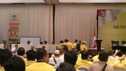 Voting Caketum Golkar di Munas Jakarta Dimulai, Voters Dipanggil ke Bilik