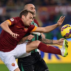 Gol Ljajic di Menit Akhir Hindarkan 10 Pemain Roma dari Kekalahan