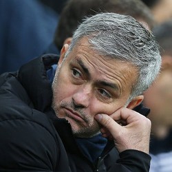 Tuding Ball Boy & Penonton Mengulur Waktu, Mourinho: Injury Time Harusnya 20 Menit