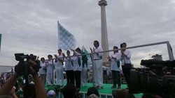 Hari Osteoporosis, Mufida Kalla dan Menkes Buka Gerak Jalan di Monas