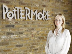 J.K Rowling Siap Rilis 12 Kisah Baru Harry Potter Bulan Ini