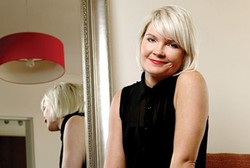 Kisah Emma, Berjuang Melawan Stroke Sejak Usia 19 Tahun