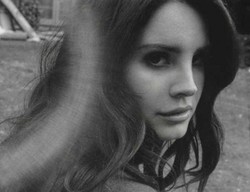 Lana Del Ray Sudah Persiapkan Album Baru Lagi