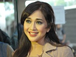 Soal Perawatan, Paramitha Rusady Masih Pakai Cara Klasik