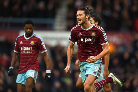 Carroll Mulai Bidik Eropa bersama West Ham