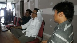 Alphard Presenter Helmy Yahya Diserempet, Sempat ke Kantor Polisi Lalu Damai