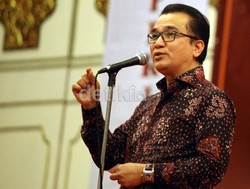 Kantor DPP Golkar Dikuasai Kubu Agung, Kubu Ical Rapat di Restoran