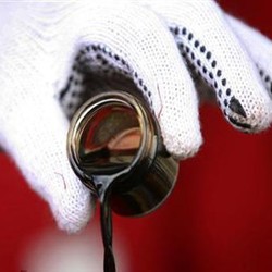 Harga Minyak Turun Luar Biasa, Perusahaan Migas Tunda Investasi Rp 1.800 T di RI