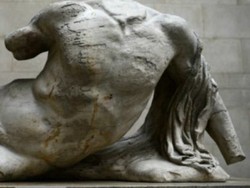 Patung Tanpa Kepala Milik Inggris Dipinjamkan ke Rusia