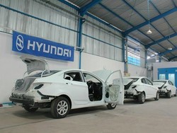 3 Musuh Cat Bodi Mobil