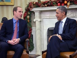 Pangeran William Bertemu Obama, Emily Blunt Bergaun Menerawang