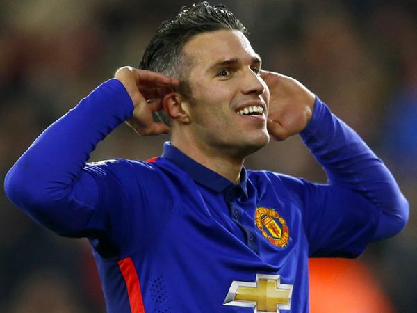 Van Persie Bawa MU ke 3 Besar