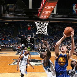 Warriors Masih Terus Menang