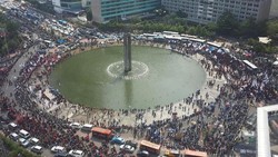Begini Kondisi Terakhir Penampakan Bundaran HI dari Gedung Tinggi: Penuh Buruh