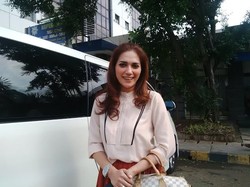 Bendahara Cantik Kubu Agung Tak Ingin Golkar Jadi Alat Menumpuk Pundi-pundi