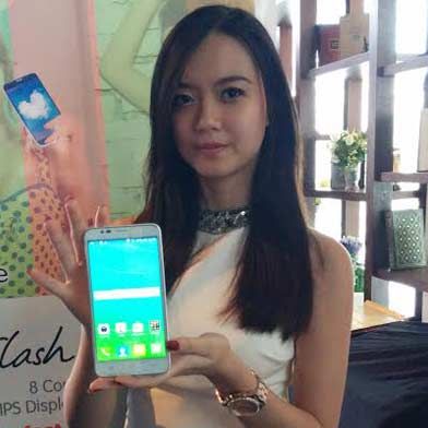 Alcatel Onetouch Flash Jajal Peruntungan