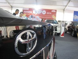 Pesan Mobil di Toyota Expo Bisa Dapat Agya dan Avanza