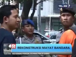 Rekonstruksi Mayat Wanita di Bandara