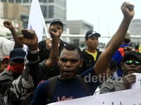 Aksi Solidaritas Penembakan Warga Papua