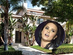 Mengintip Rumah Sewaan Demi Lovato Senilai Rp 27,7 Miliar