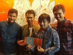 Jenuh, Alasan Sheila On 7 Bikin Album Basic Track