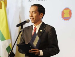 Jokowi Ingin Sungai di Jakarta Bisa Tiru Seoul yang Bersih