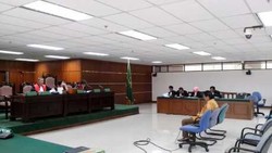 Bacakan Pledoi Pribadi, Riefan Minta Diperlakukan Seperti Hendra OB