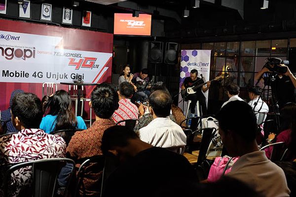 Serunya Ngopi Bareng Pakar 4G LTE